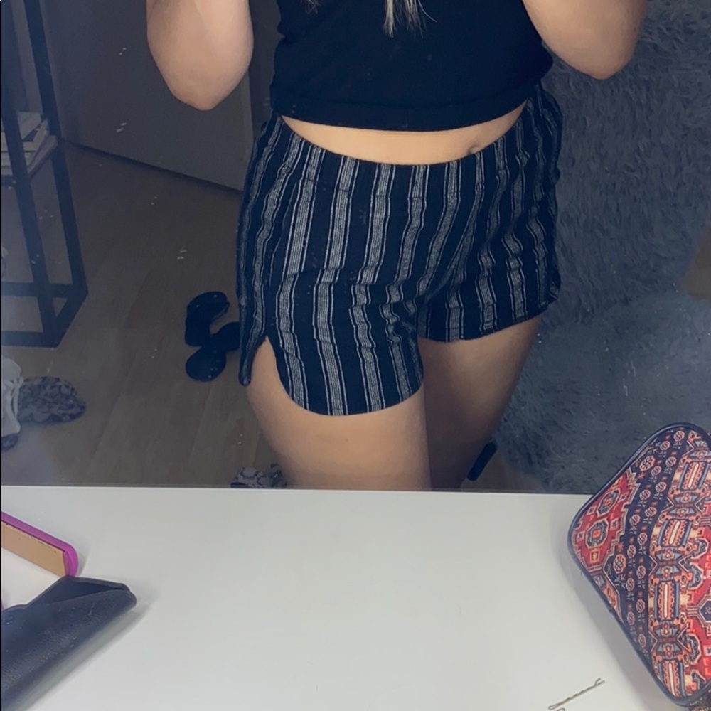 Brandy Melville shorts